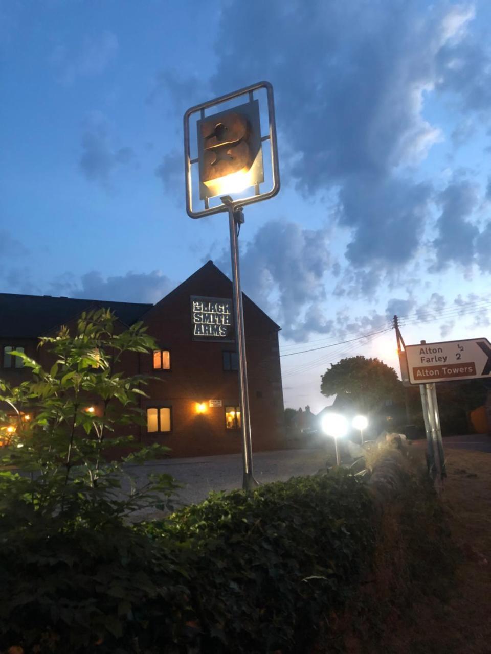 アルトン The Blacksmith Arms Bed & Breakfast エクステリア 写真