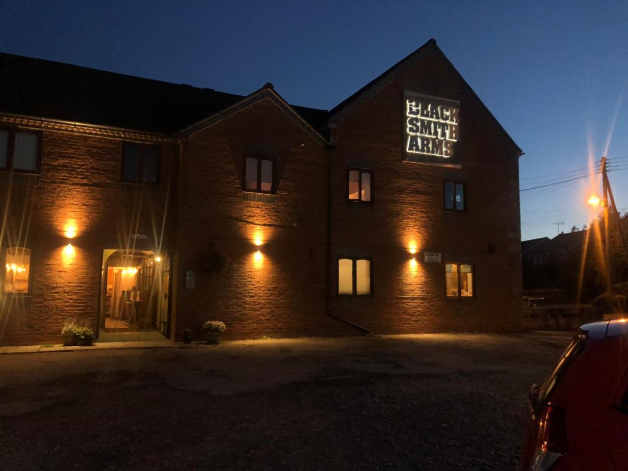 アルトン The Blacksmith Arms Bed & Breakfast エクステリア 写真