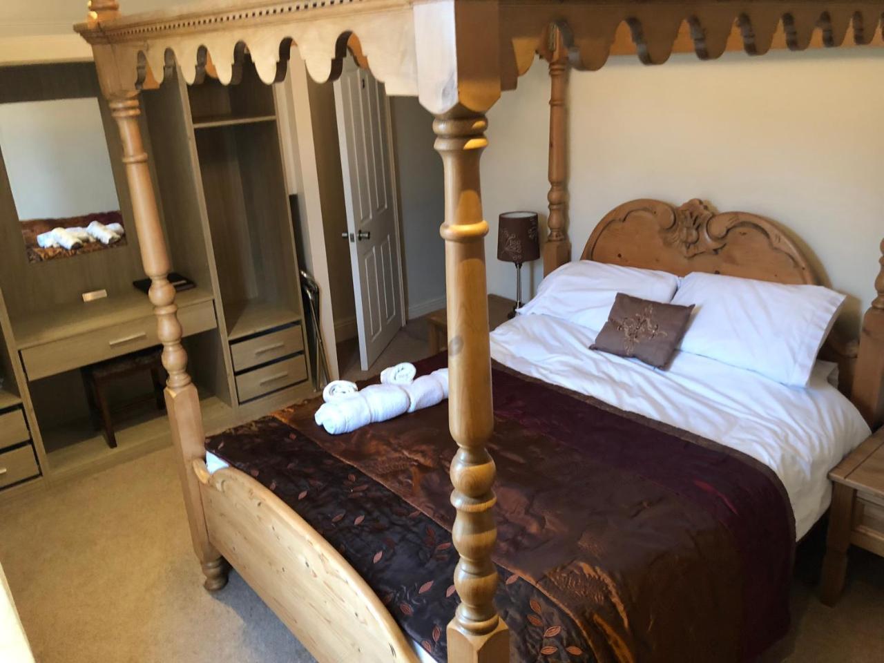 アルトン The Blacksmith Arms Bed & Breakfast エクステリア 写真
